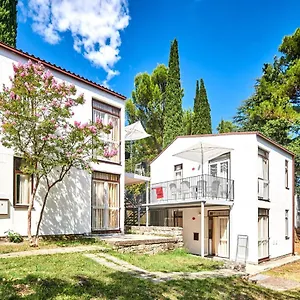  Apartman Astra Plava Laguna Horvátország